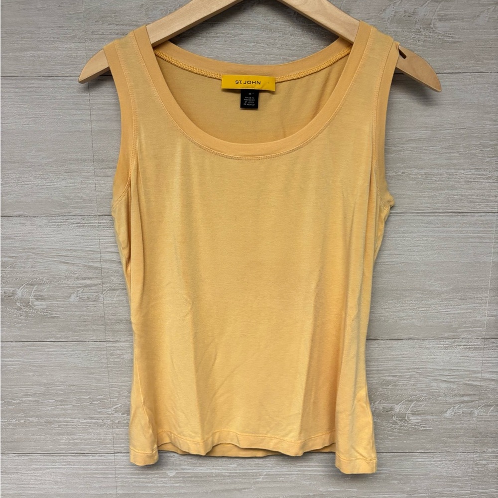 | St John | tank top. Size M.*